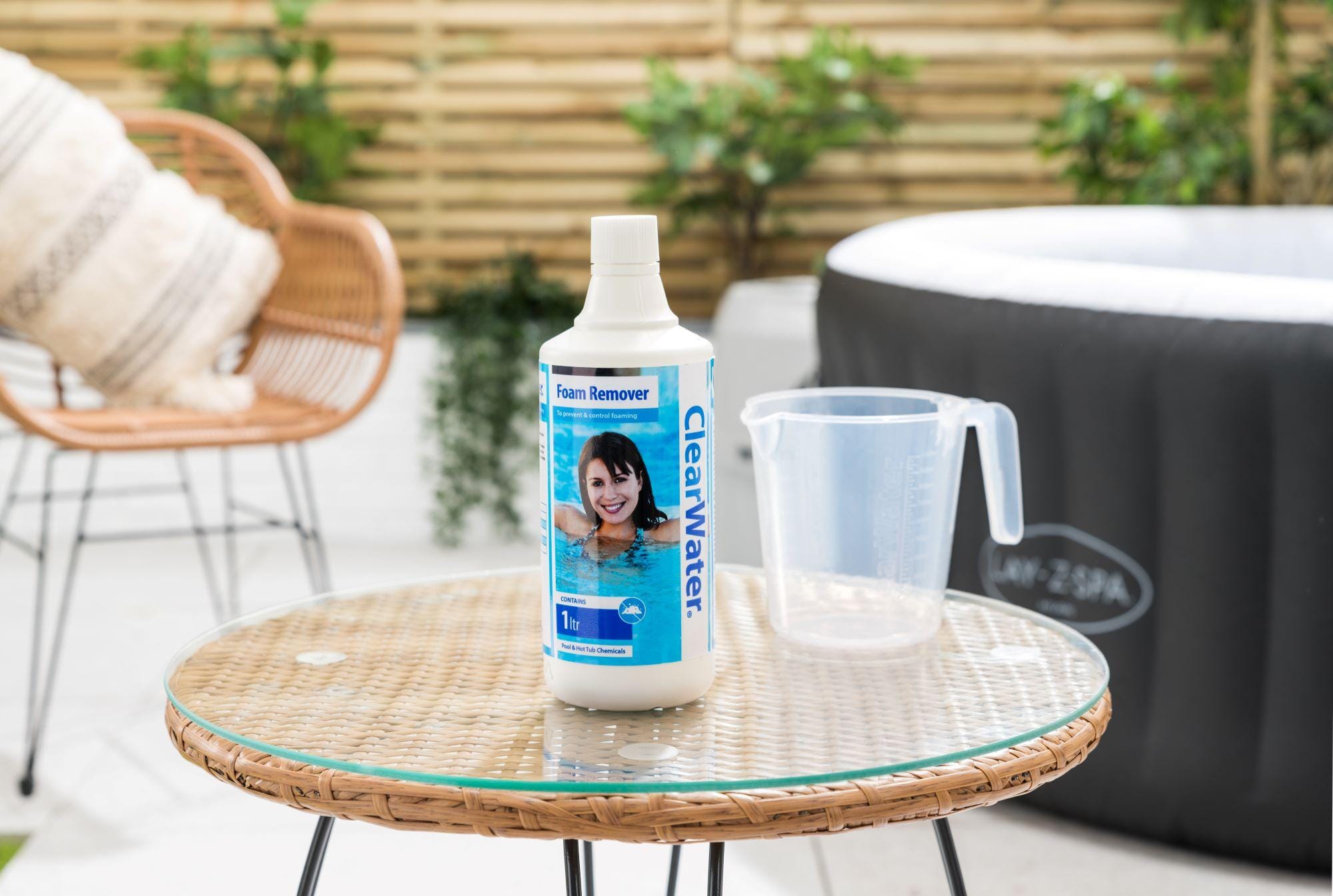 Accessoires Piscine ClearWater Anti mousse Spa et piscine 1L Bestway 1